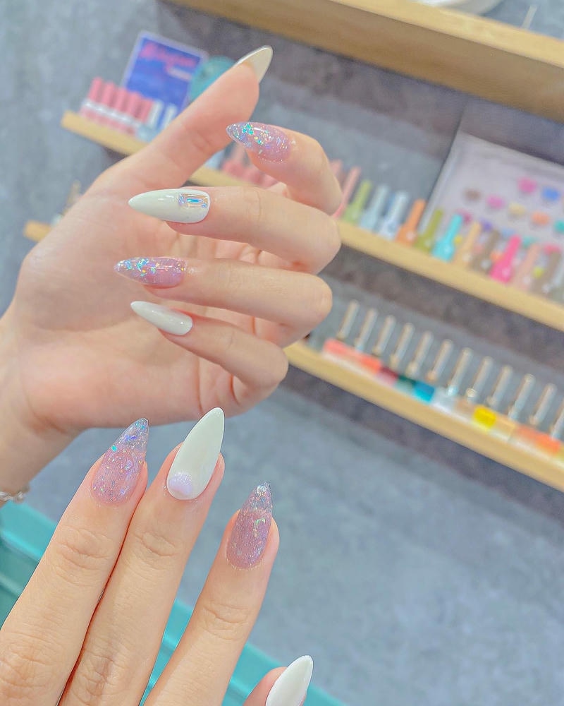 nail nhũ mẫu mới