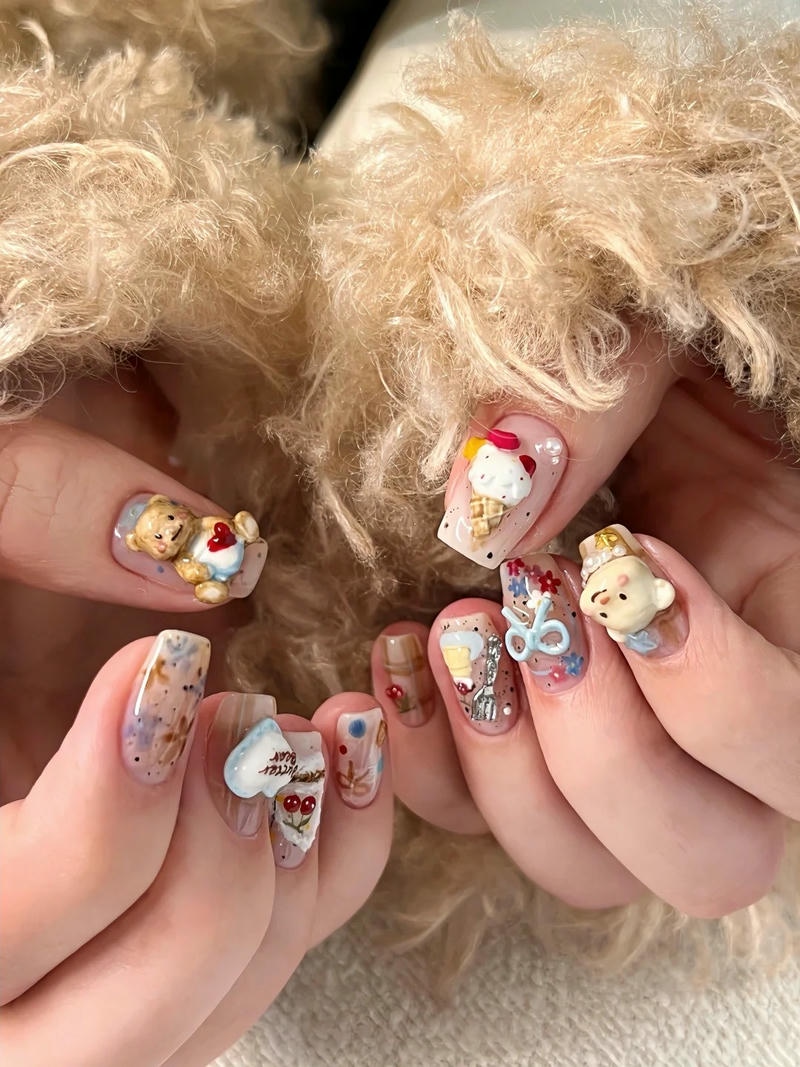 nail noel cho móng tay lỡ