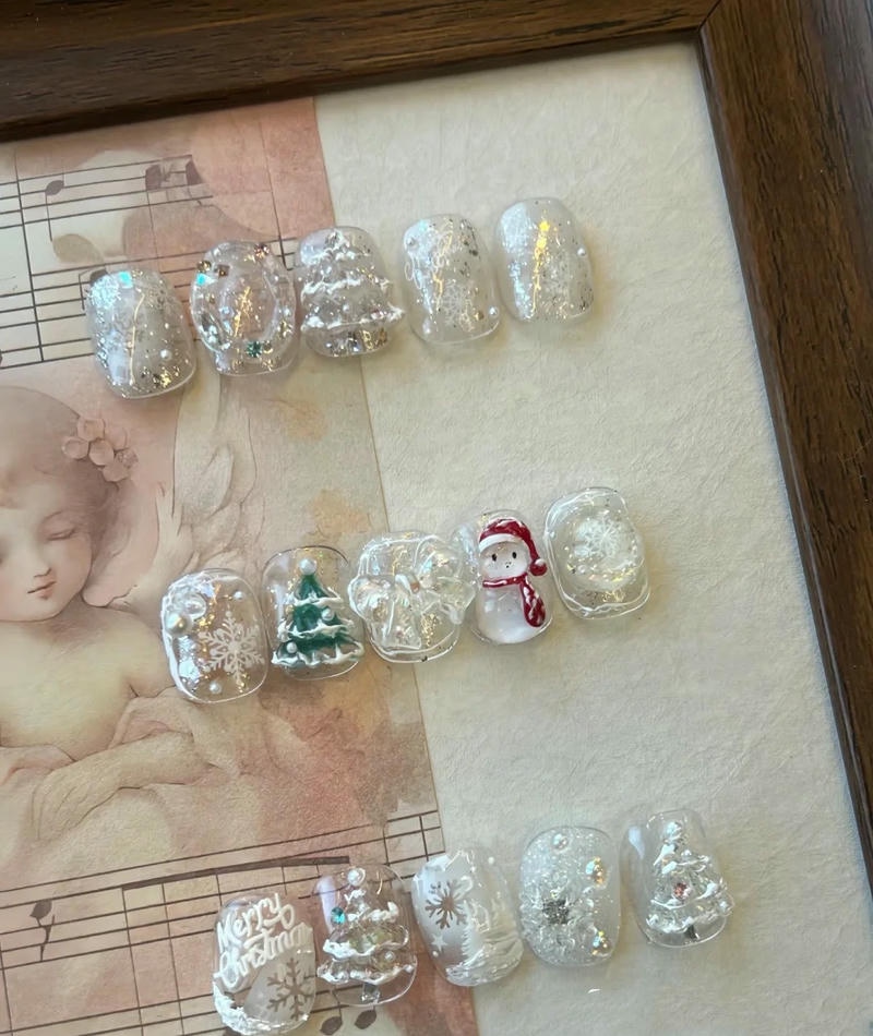 nail noel trong suốt