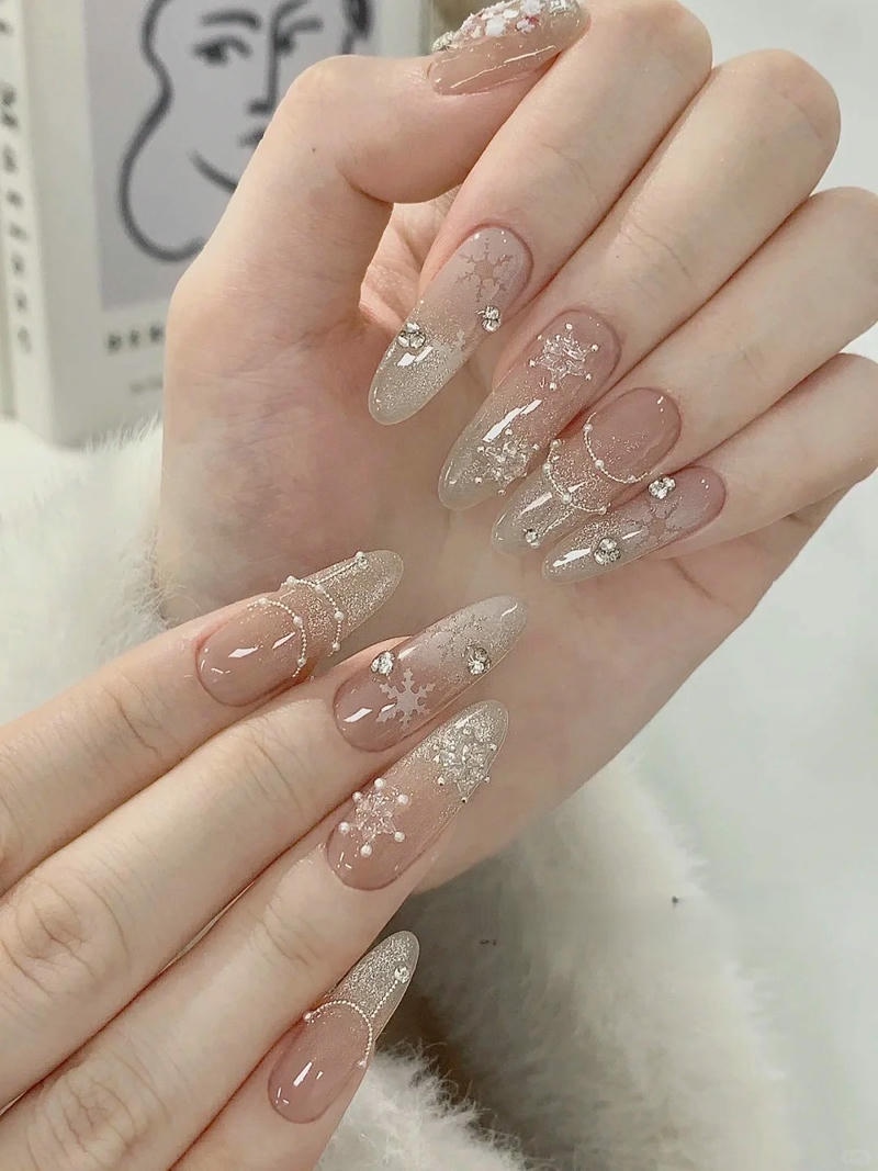 nail noel tuyế