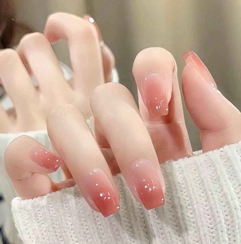 nail ombre đẹp nhất năm 2025