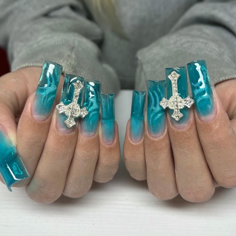 nail ombre xanh ngọc