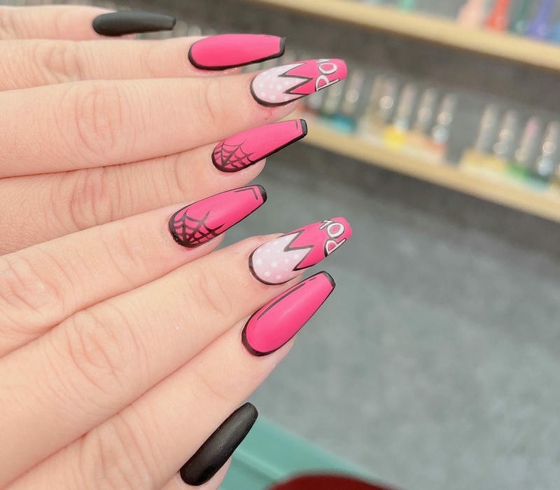 nail pastel hồng đen