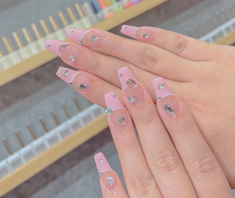 nail pastel sơn móng đầu đính charm