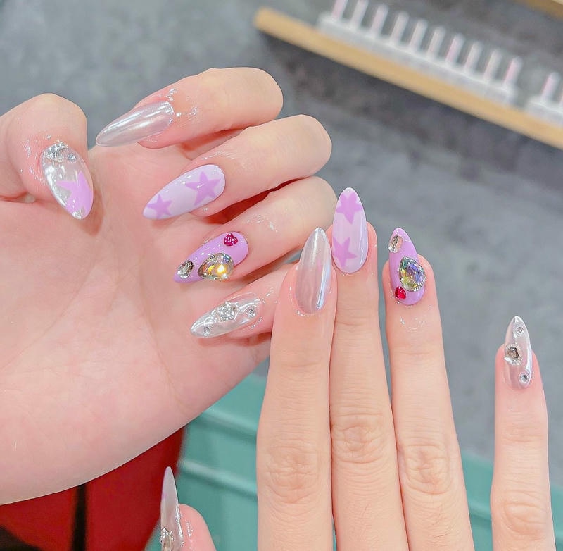 nail pastel tím nhẹ nhàng