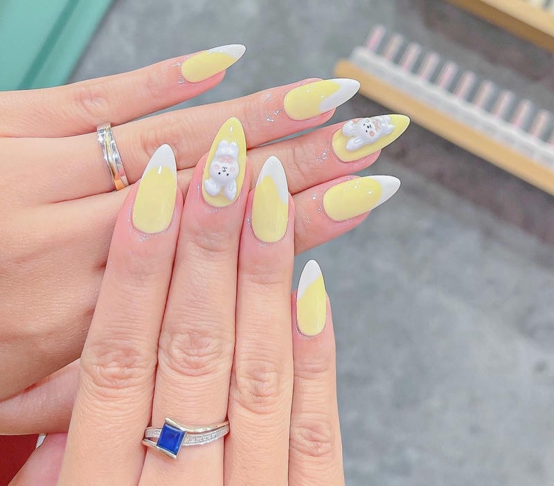 nail pastel vàng