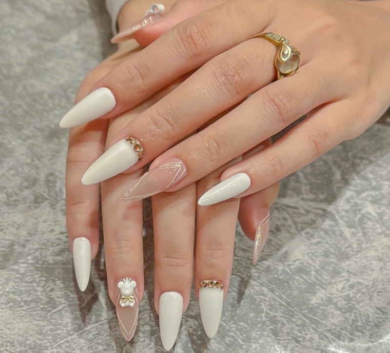 nail tiểu thư màu trắng