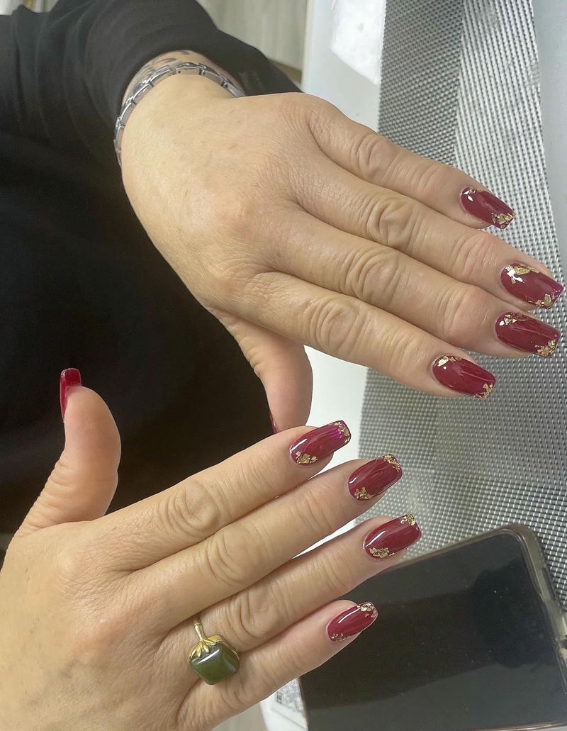 nail trung niên hồng tím
